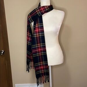 Pierre Cardin plaid Fine Muffler